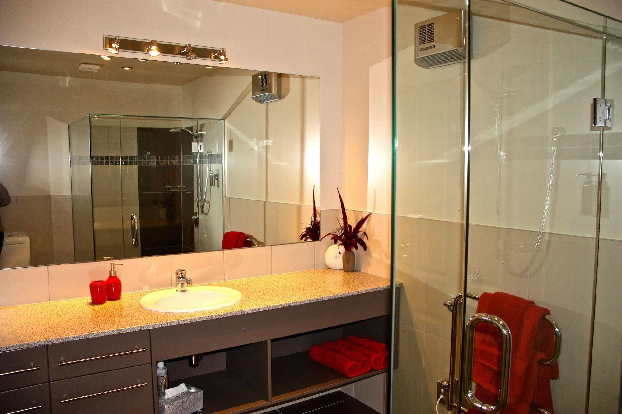 אגם טה אנאו Dock Bay Lodge מראה חיצוני תמונה
