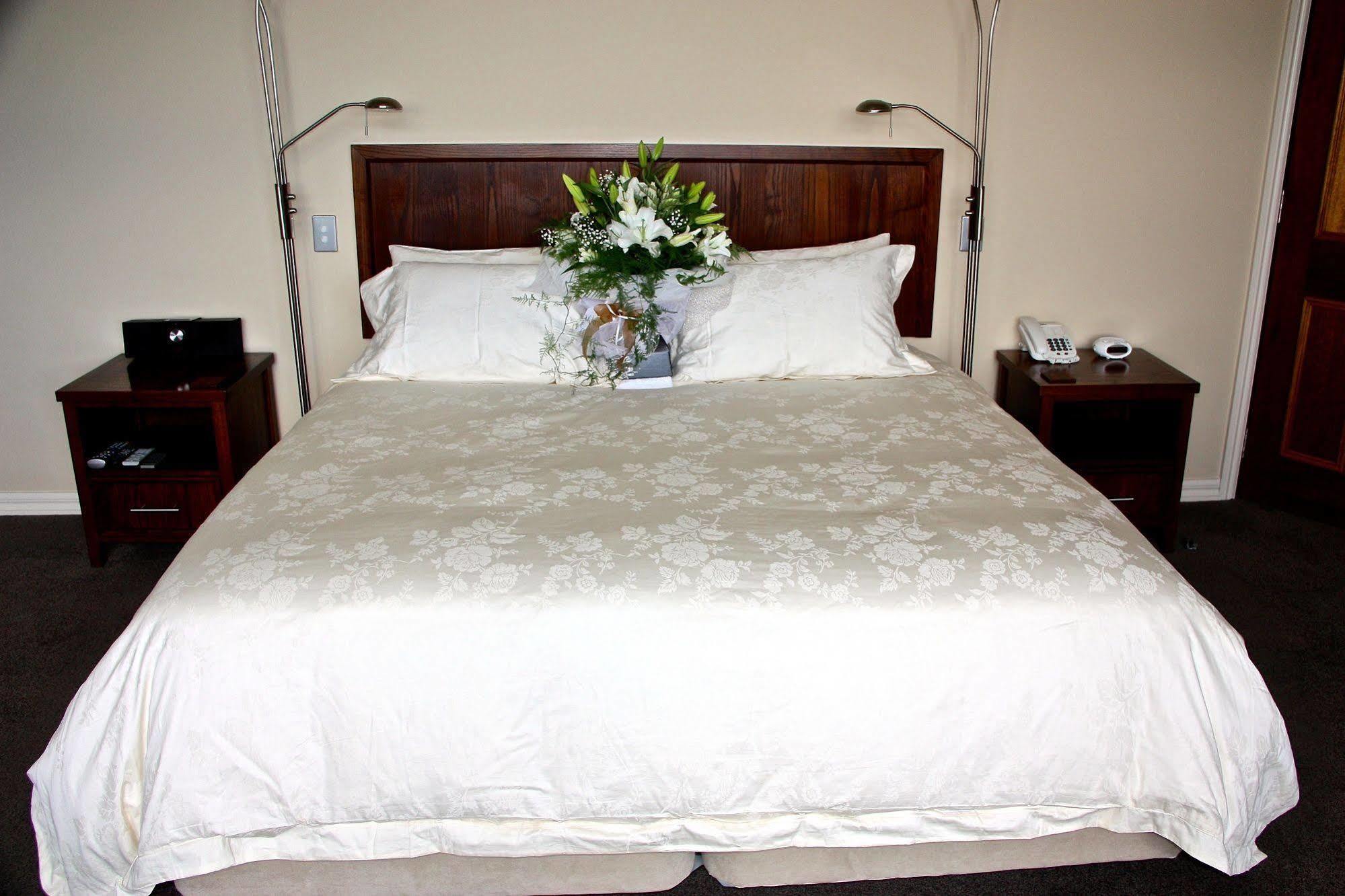 אגם טה אנאו Dock Bay Lodge מראה חיצוני תמונה